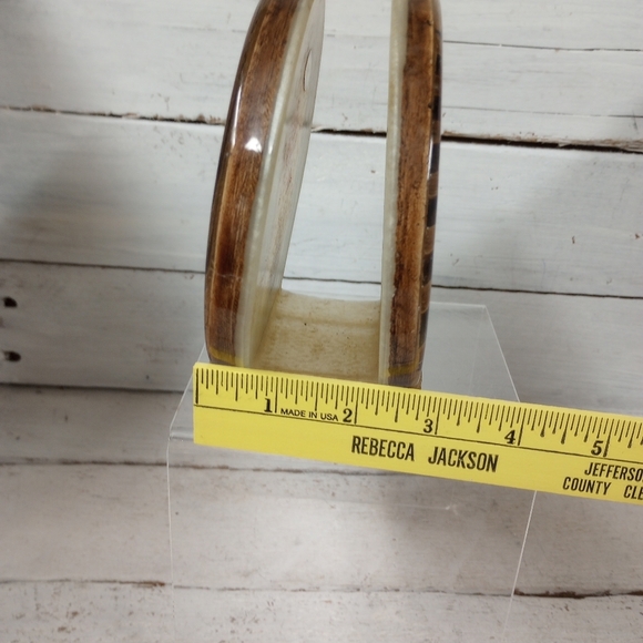 Vintage Retro MCM Lucite / Acrylic Circular Napkin Holder w/ Dry Flowers Rattan - Picture 8 of 8